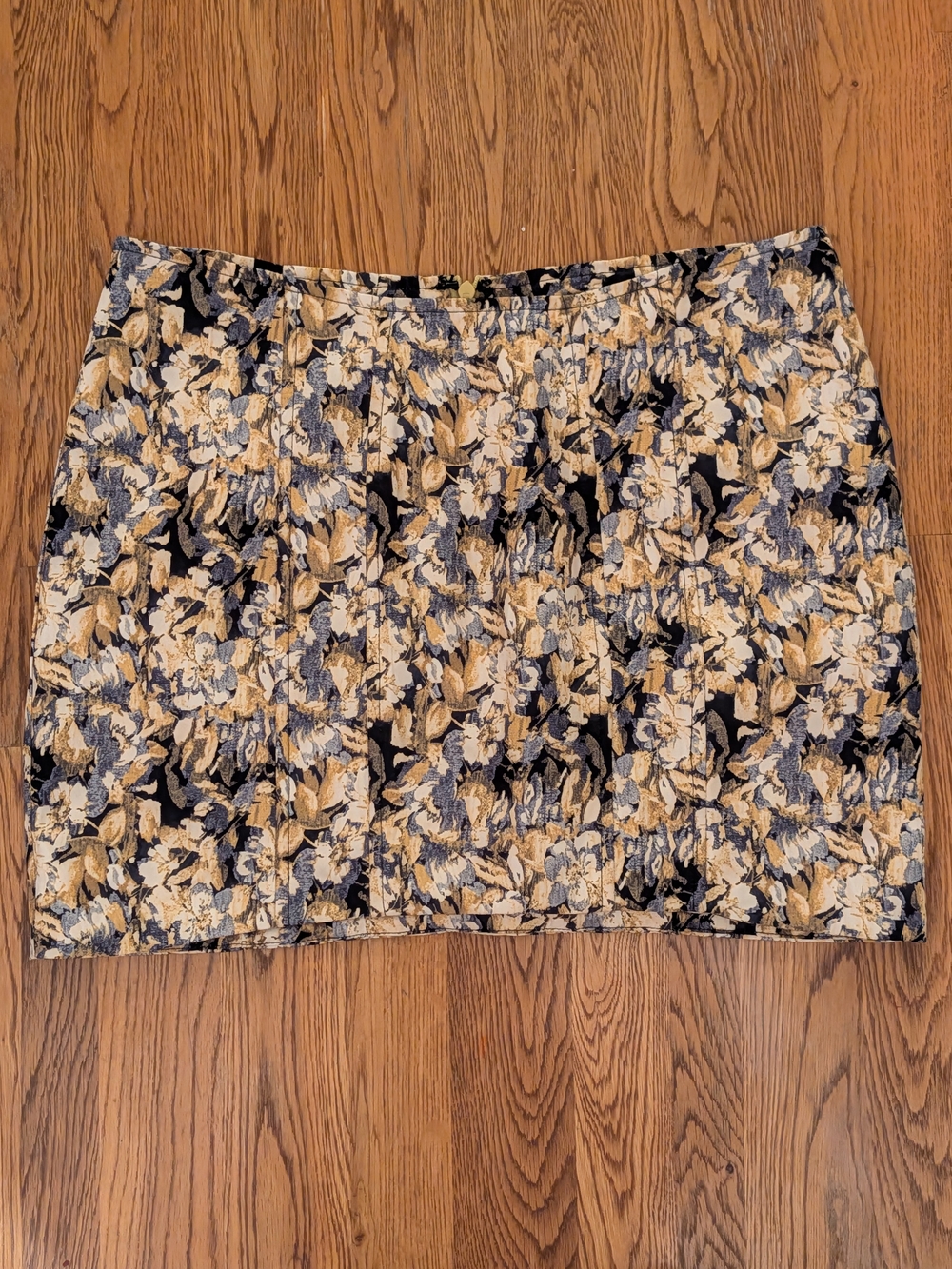 Lioness Venetian Corset Mini Skirt Floral Brocade Pattern